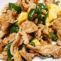 hitomi♪＊'s cooksnap of when they made 簡単安い！豚肉ピーマン卵のオイスター炒め.