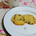 にらねーちゃん's cooksnap of when they made FRIENDS風チョコチップクッキー.