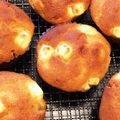 spitze's cooksnap of when they made HMでクリームチーズジャムマフィン.
