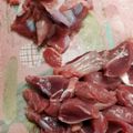 ７２３'s cooksnap of when they made 基本の砂肝銀皮処理.