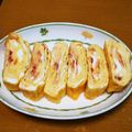 KOKOfkd's cooksnap of when they made 卵焼き（チーズ＋ケチャップ）.