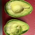 ちぃちちー's cooksnap of when they made 固いアボカドを食べ頃にする方法.
