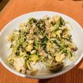 saksaksaxx's cooksnap of when they made 手間なし簡単！豆苗と卵とツナの丼.