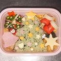 ★★りいたん★★'s cooksnap of when they made ＊キャラ弁＊クリスマスリースの作り方.