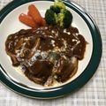 Etsu☆ko's cooksnap of when they made きのこの煮込みハンバーグ.