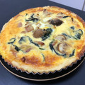 クックVFJUT4☆'s cooksnap of when they made 簡単＆本格的♡きのことベーコンのキッシュ.