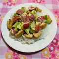 ☆★ひよこ★☆'s cooksnap of when they made 簡単ビンチョウマグロのアボカドトマト丼.