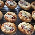 あーりょうママ's cooksnap of when they made 冷めても美味しい！3種の惣菜パン.