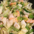 クックIVILWH☆'s cooksnap of when they made ご飯がススム♪海老とキャベツの中華塩炒め.