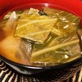 コロコロ乞食☆。's cooksnap of when they made 簡単和食にキャベツ玉ねぎワカメのお味噌汁.