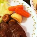 （╹◡╹）♩♪♫♬'s cooksnap of when they made ✳︎ルクルーゼでご馳走ビーフシチュー✳︎.