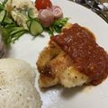 ゆいランラン's cooksnap of when they made 鶏胸肉の香味パン粉焼き☆トマトソースで♪.