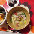 よちりん's cooksnap of when they made 小松菜とサツマイモの豚汁★栄養満点♪.