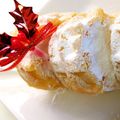 ふたごのママえりえり's cooksnap of when they made ふわふわワッフルロールケーキ.