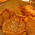 CHICHI☆PAY's cooksnap of when they made ダイコンとエノキのバタポン焼き.
