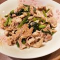 いやんのん＊'s cooksnap of when they made 節約かぶの葉で！絶対うまい豚ガリバタ炒め.