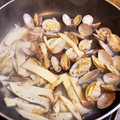 クックT1B87H☆'s cooksnap of when they made あさりとエリンギのソテー.