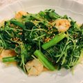 Chico・・☆'s cooksnap of when they made 海老と豆苗のプリッシャキ炒め.