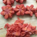 kinkinsan's cooksnap of when they made ねじり梅の煮物＊型抜き後の人参も活用♪.