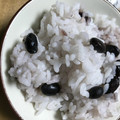 kinkinsan's cooksnap of when they made 黒豆の炊き込みご飯.