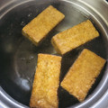 azbjbn's cooksnap of when they made ＊グンと風味よく＊厚揚げの簡単油抜き方法.