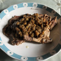 ぎまーすとびーふ's cooksnap of when they made 簡単夕食！ポークステーキ。キウイソース.
