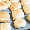 ごにょ's cooksnap of when they made 可愛い♡ひとくちミルクパン.