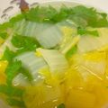 くま五郎's cooksnap of when they made 白菜大量消費！超簡単コンソメスープ.