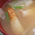 あゆたっくん's cooksnap of when they made ✿大根と竹輪の味噌汁✿.
