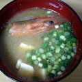 あおちゃん's cooksnap of when they made 海老の頭で♪美味しい海老出汁の味噌汁.