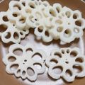 ほろぴ's cooksnap of when they made おせちに♪れんこんの飾り切り.