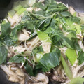 さめぽよ's cooksnap of when they made 豆苗キノコ豚肉の柚子胡椒蒸し焼き.