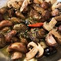食べ過ぎ野郎's cooksnap of when they made 牡蠣の缶詰とマッシュルームのアヒージョ♪.