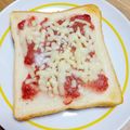 ＊なぁ＊'s cooksnap of when they made ２個のせるだけ！簡単おやつトースト.
