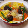 みかかめ's cooksnap of when they made 干し椎茸と昆布のだしで和洋折衷野菜鍋.