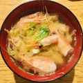 ボブナナ's cooksnap of when they made 豆腐と若布の味噌汁(赤海老頭を煮出して).