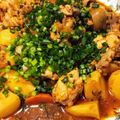 クックE2YV54☆'s cooksnap of when they made ピリ甘♪【じゃが芋と鶏骨付き肉の煮込み】.