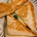 ✱Lily✱'s cooksnap of when they made はんぺんのハムチーズはさみ焼きガリバタ味.