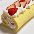 ３５９'s cooksnap of when they made 苺の生ロールケーキ.