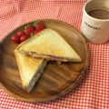 あいちー☻'s cooksnap of when they made 【簡単フライパンでハムチーズホットサンド.