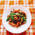 ﾁｲﾁｬﾝﾏﾏ's cooksnap of when they made ＊簡単＊きのことお魚ソーセージ炒め.