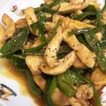 dfy12q's cooksnap of when they made ♥鶏胸肉とピーマンのオイマヨ炒め♥.