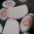 ふぁんたにゃん's cooksnap of when they made お弁当に♪かまぼこ・なるとの白だし煮.
