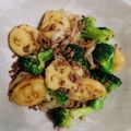 SUNMOONMOM's cooksnap of when they made じゃがいもとブロッコリーのオイマヨ炒め☆.