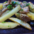 ヤコピィcook's cooksnap of when they made 発見♪サンマとイモ炒め.