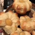 Emmabeagle's cooksnap of when they made マロンアーモンドクラウンパン.