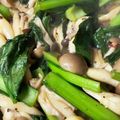 りょっつ's cooksnap of when they made あと一品！小松菜としめじのオイスター炒め.