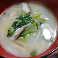 松潤LOVE♥️♥️'s cooksnap of when they made 小松菜豆腐マッシュの味噌汁.