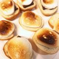 おジャミ's cooksnap of when they made コストコマシュマロディナーロール.