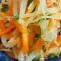 るびにゃん's cooksnap of when they made ＊簡単＊やみつき♡柚子コショウの和え物.